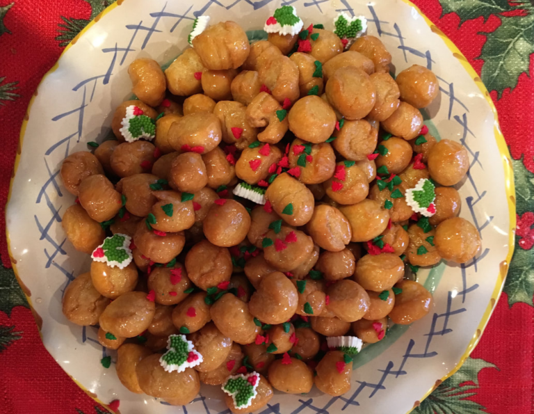 Struffoli Di Natale - The Lazy Italian